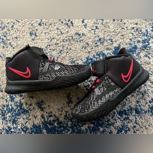 Infant/Toddler Nike Kyrie 7